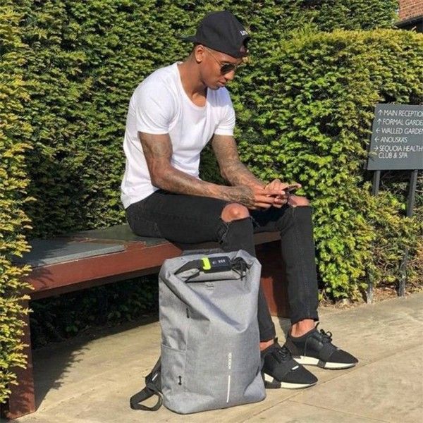 XD Design Bobby Urban Lite anti-theft backpack / Black (P705.501